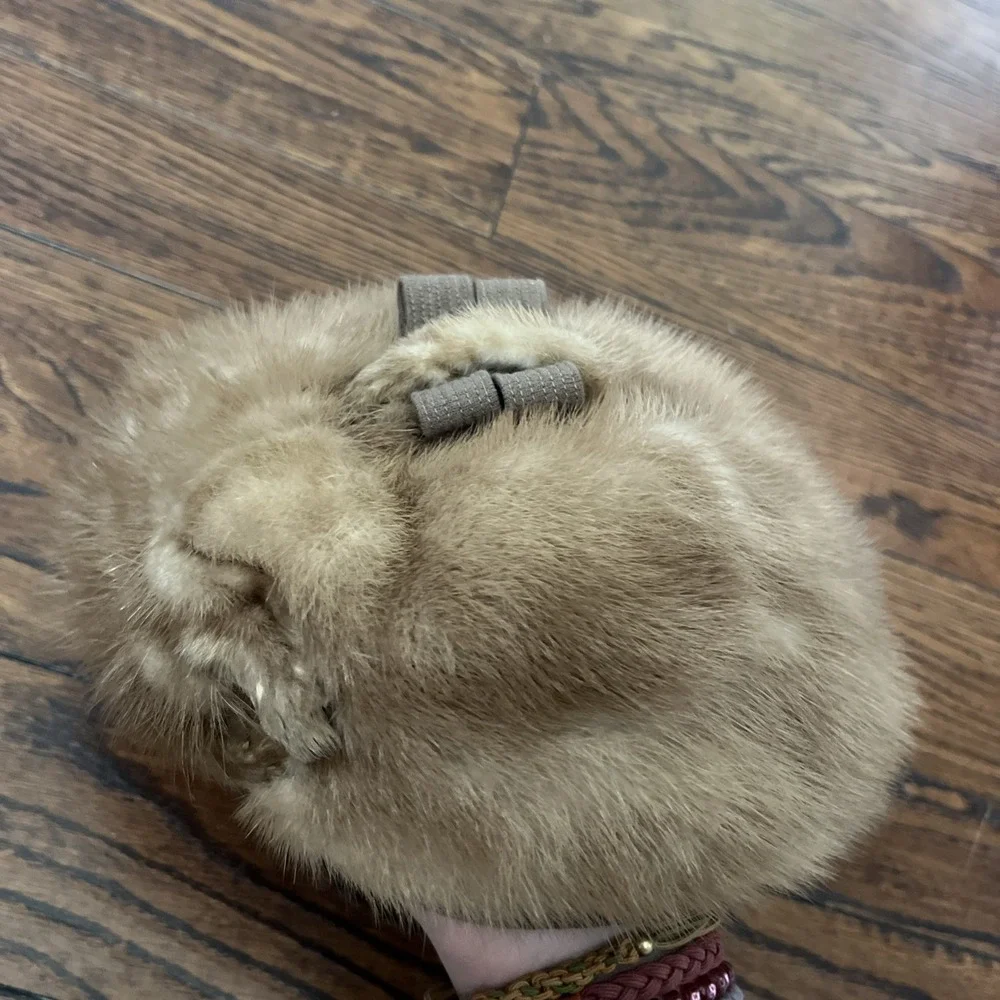 Vintage SAKS FIFTH AVENUE Soft Rabbit Fur Hat Cap - Cream, Tan, Brown Tones 20